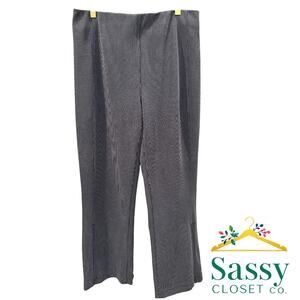 Lululemon Smooth‑Fit Ribbed High Rise Pant Gray Pinstripe 12 EUC